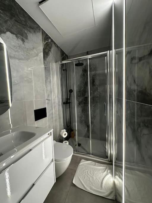 Acogedor Loft En Malasana มาดริด ภายนอก รูปภาพ