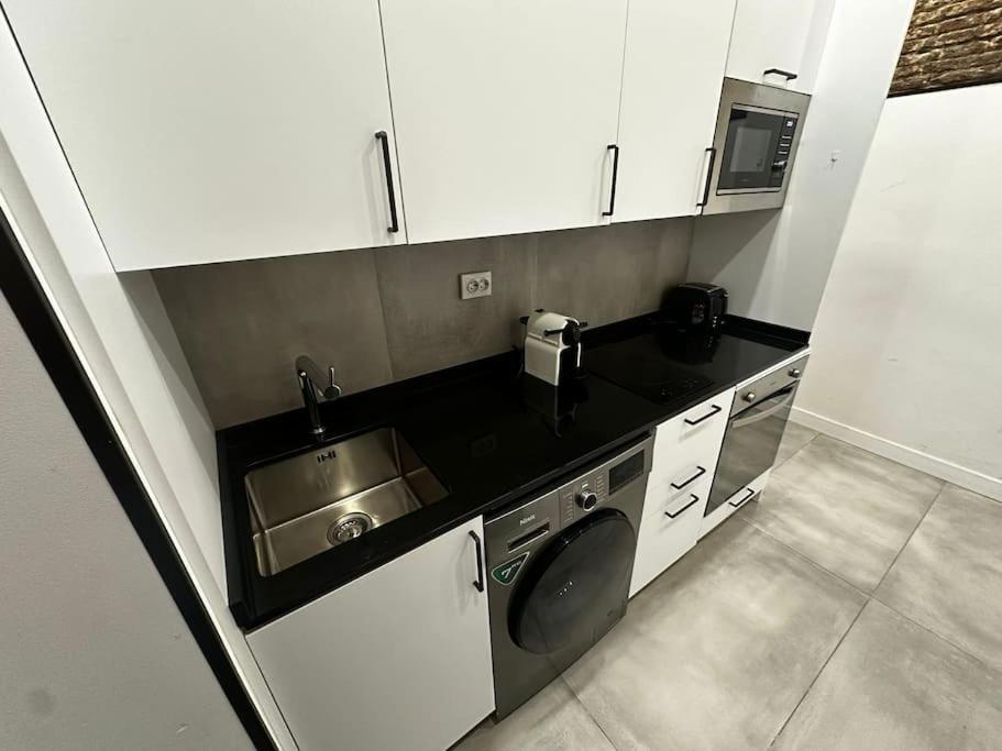 Acogedor Loft En Malasana มาดริด ภายนอก รูปภาพ