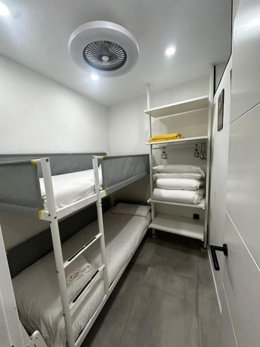 Acogedor Loft En Malasana มาดริด ภายนอก รูปภาพ